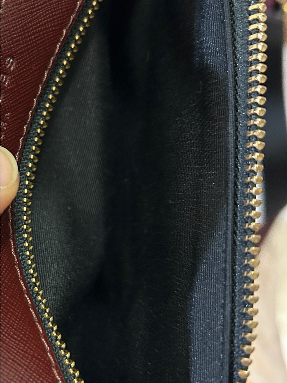 Marc Jacobs Snapshot Crossbody Camera Bag in Black / Red Colorway EUC - Picture 14 of 16